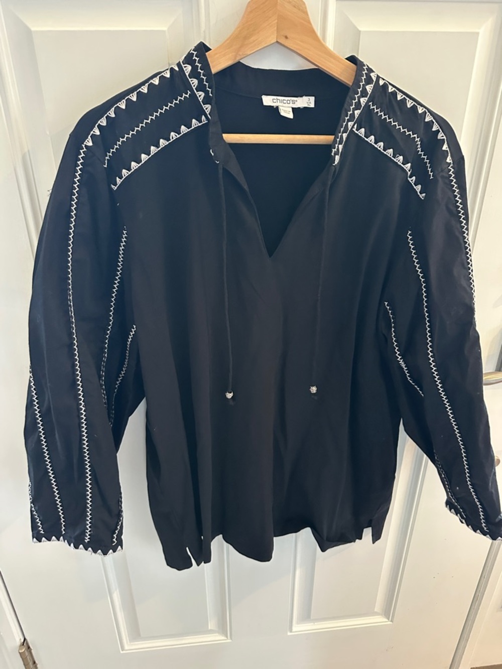 Chico's Black V-Neck Pullover with White Zigzag Embroidery
